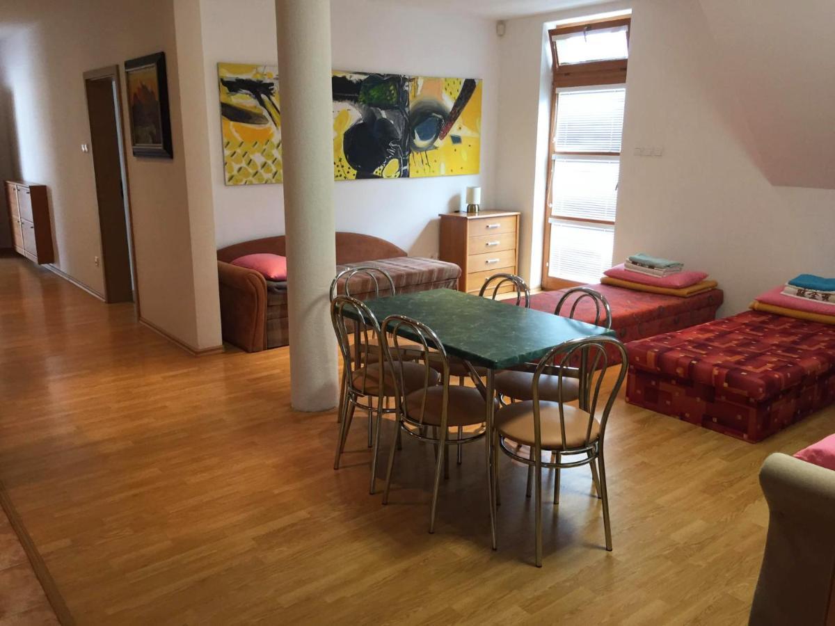 Apartman Triga Снина Екстер'єр фото